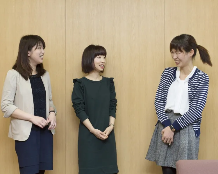 女性社員対談イメージ